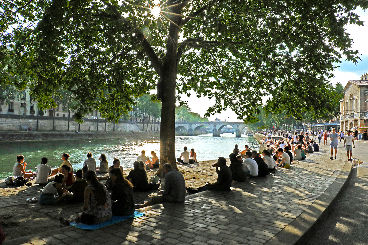 au bord de la Seine